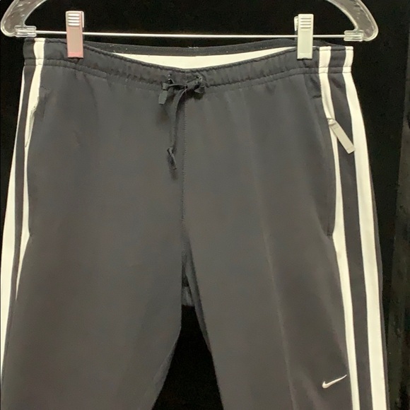nike cotton/poly/spandex pants - Picture 2 of 11
